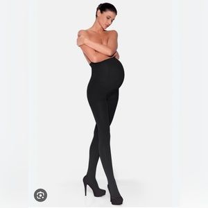 Insignia Graduated Compression Maternity Tighs